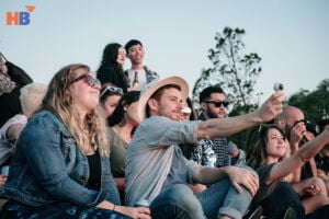 avatar-tong-hop-5-website-book-tour-du-lich-gia-re-nhanh-chong