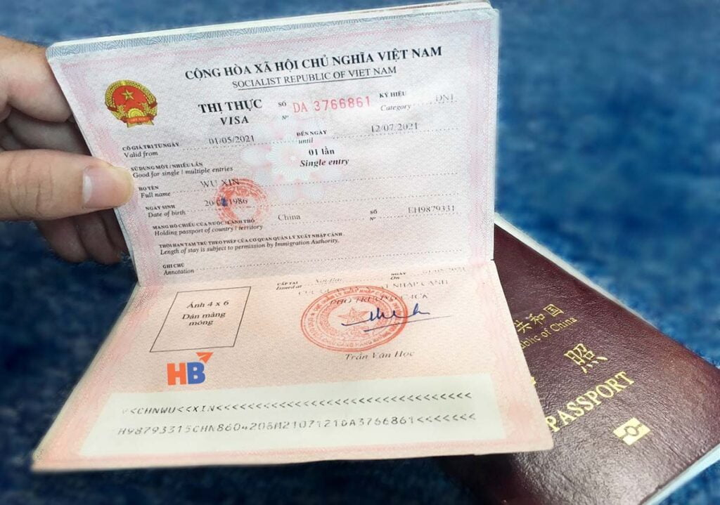 Hướng Dẫn Chi Tiết Gia Hạn Visa Việt Nam Cho Người Nước Ngoài