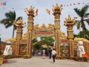 Chùa Vạn Phước Bến Tre - Điểm Du Lịch Nổi Tiếng Của Các Du Khách Phương Xa