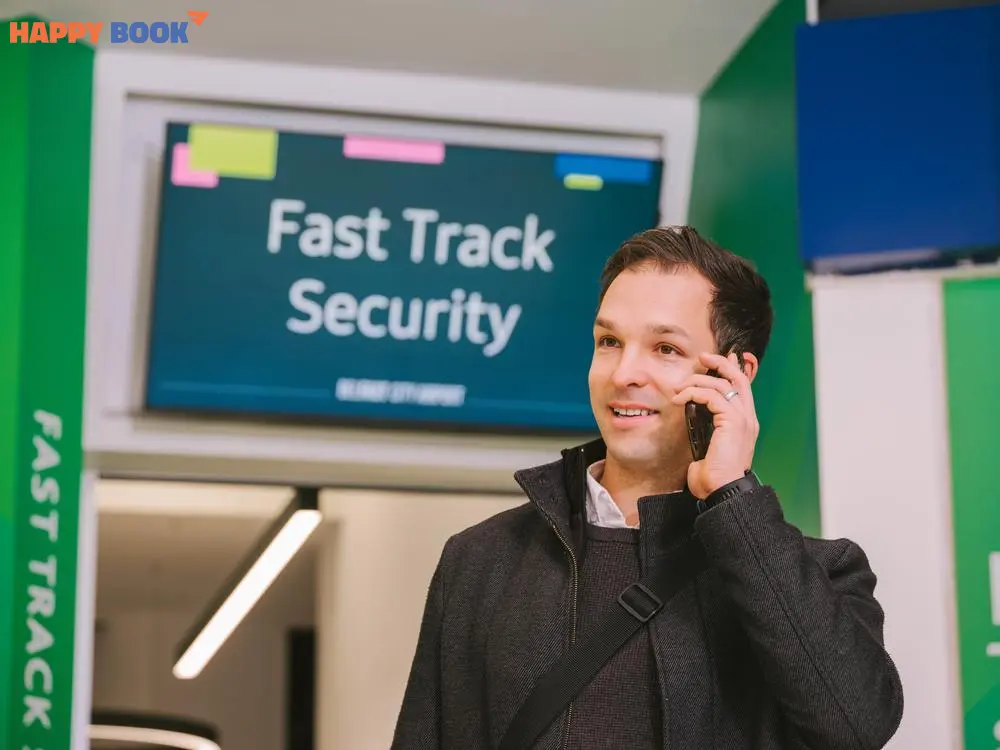 Cách để đăng ký dịch vụ Fast Track